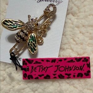 Betsey Johnson Gold and Green Bee Pin